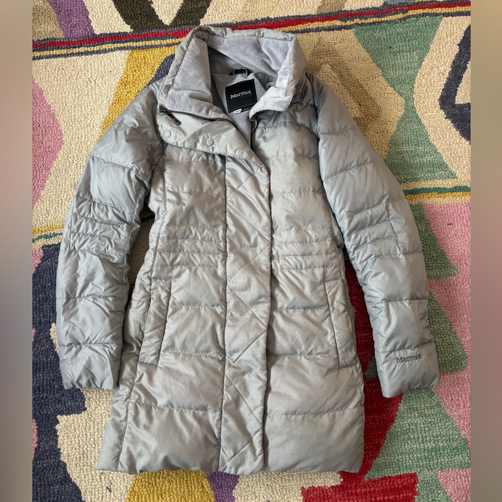 Marmot Women's Light Gray Puffer Jacket